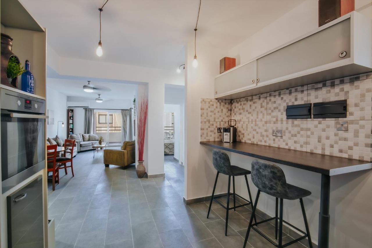 Lazaros Centre Apartment Ларнака Экстерьер фото